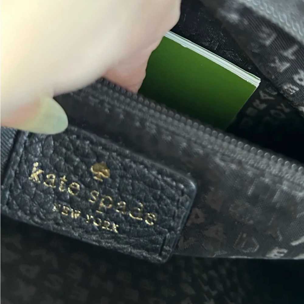 KATE SPADE NEW YORK Parchment Drive Josephine Crossbody purse with storage bag - Picture 8 of 14